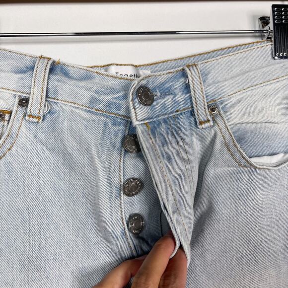 By Together S Light Wash Button Fly Denim Jean Shorts Cut Off Fray Hem Cotton - Picture 5 of 8